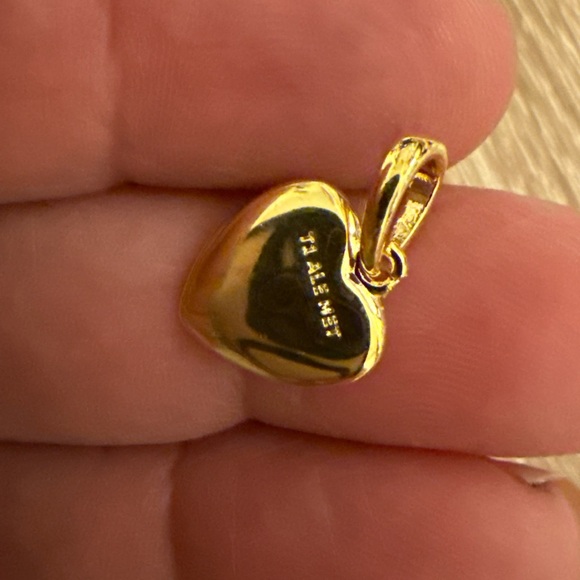Pandora Gold Heart Charm - Picture 4 of 5